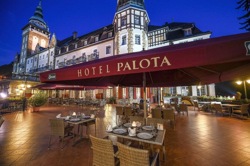 Hotel Palota Lillaf red Wellness sz llod k WellnessTips